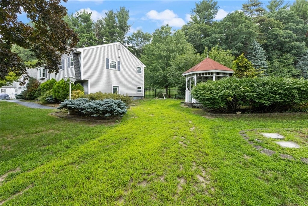 40 Bradford RD, Tewksbury, MA, 40 Bradford RD, Tewksbury, MA Photo #5