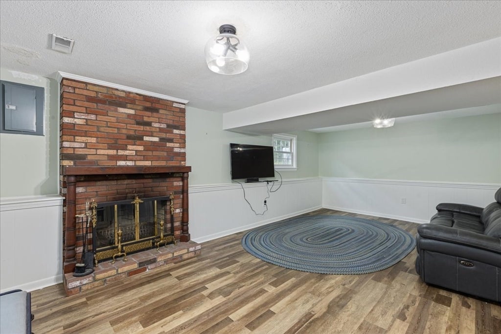 40 Bradford RD, Tewksbury, MA, 40 Bradford RD, Tewksbury, MA Photo #28