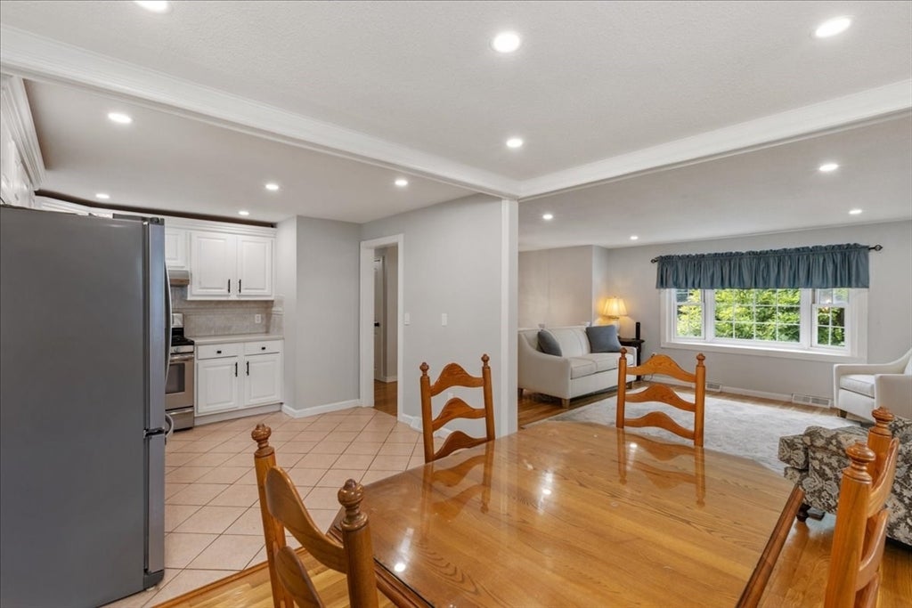 40 Bradford RD, Tewksbury, MA, 40 Bradford RD, Tewksbury, MA Photo #18