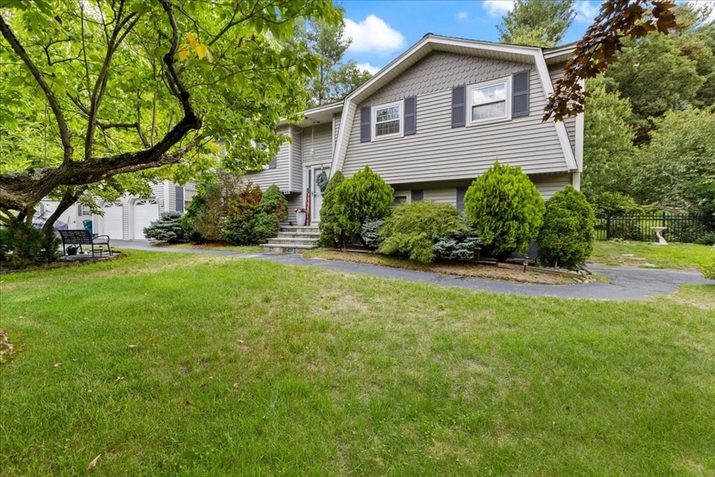 40 Bradford RD, Tewksbury, MA, 40 Bradford RD, Tewksbury, MA Photo #4