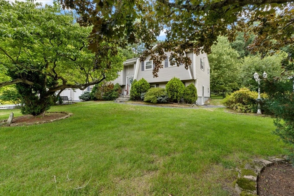 40 Bradford RD, Tewksbury, MA, 40 Bradford RD, Tewksbury, MA Photo #3