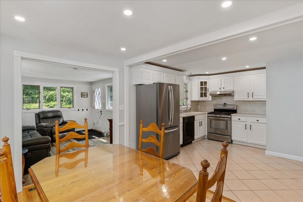 40 Bradford RD, Tewksbury, MA, 40 Bradford RD, Tewksbury, MA Photo #14