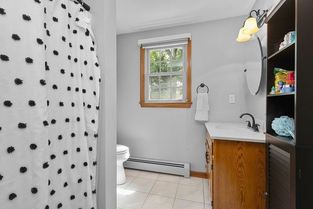 1 Calvin Dr, Milford, MA Photo #27