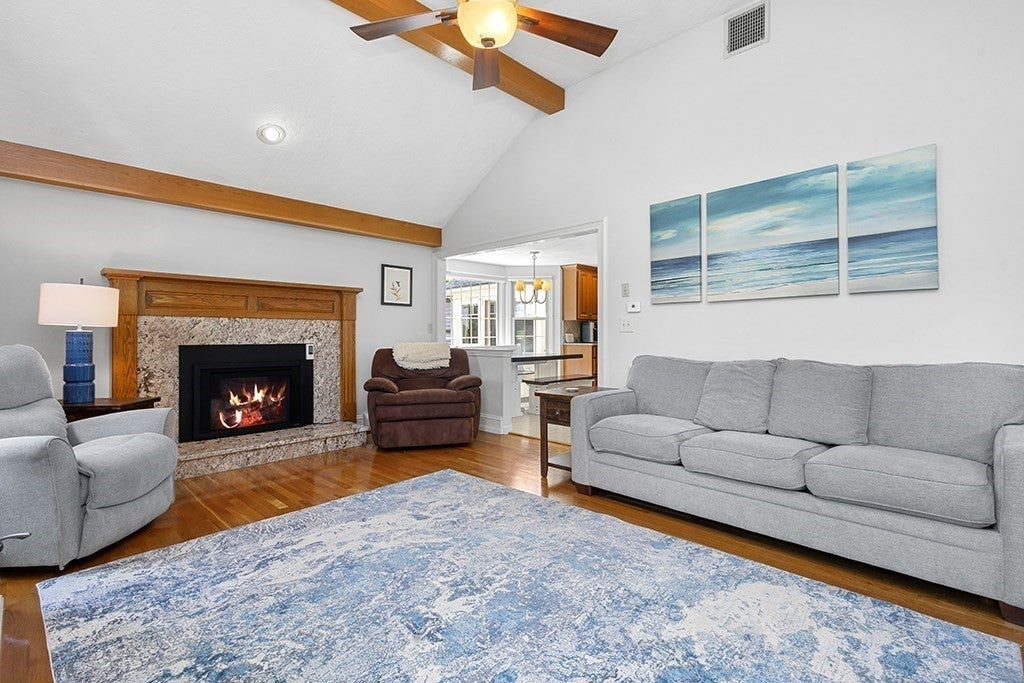 1 Calvin Dr, Milford, MA Photo #10