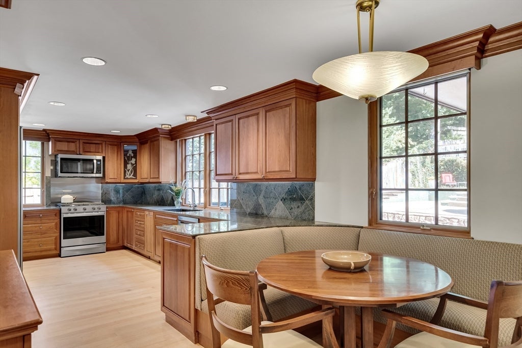 72 Beverly Rd, Brookline, MA, 72 Beverly Rd, Brookline, MA Photo #10
