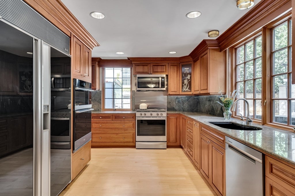 72 Beverly Rd, Brookline, MA, 72 Beverly Rd, Brookline, MA Photo #13