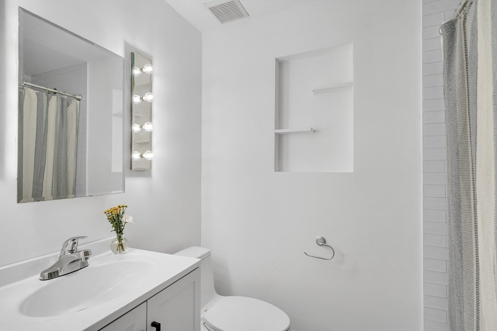 72 Beverly Rd, Brookline, MA, 72 Beverly Rd, Brookline, MA Photo #29