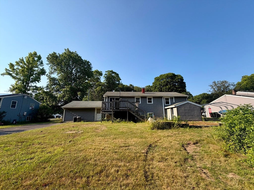 7 Keith Dr