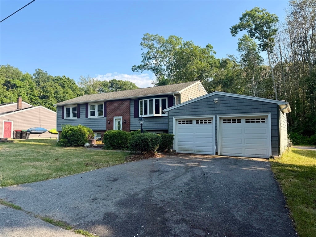 7 Keith Dr