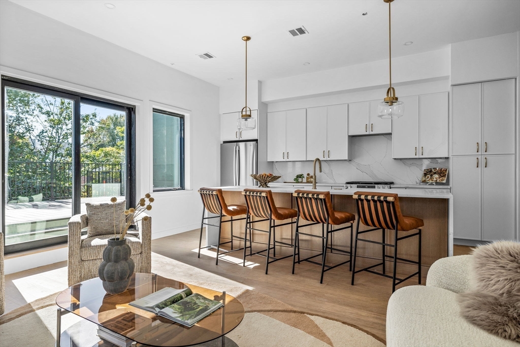 125 Addison Street 102