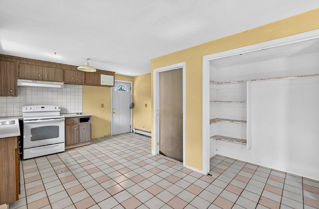 65 Taft Ave, Brockton, MA, 65 Taft Ave, Brockton, MA Photo #9