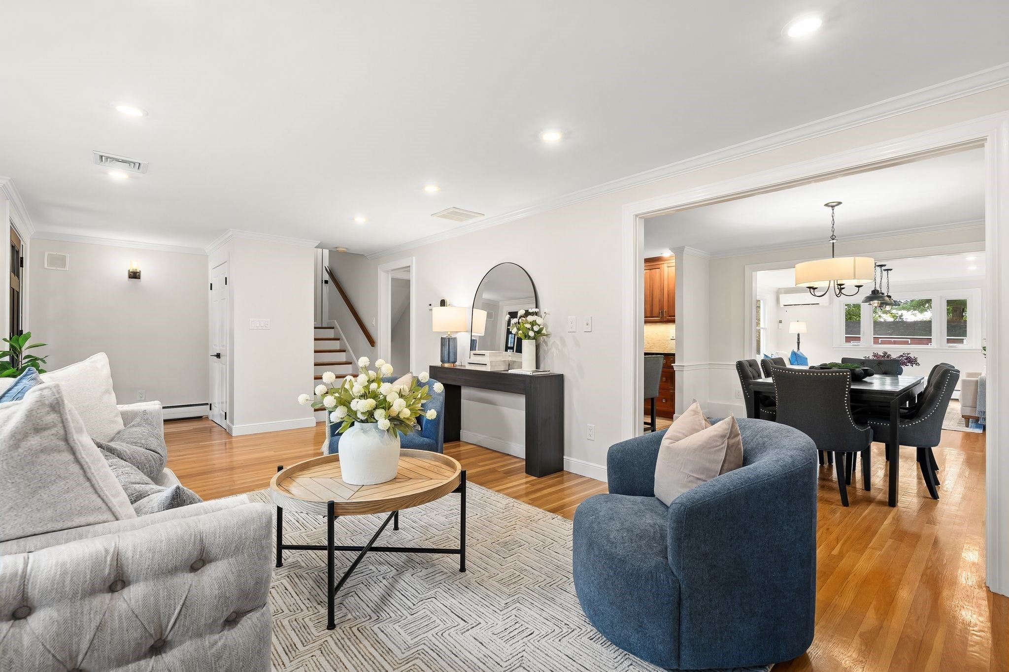 26 Mayflower Road, Winchester, MA, 26 Mayflower Road, Winchester, MA Photo #7