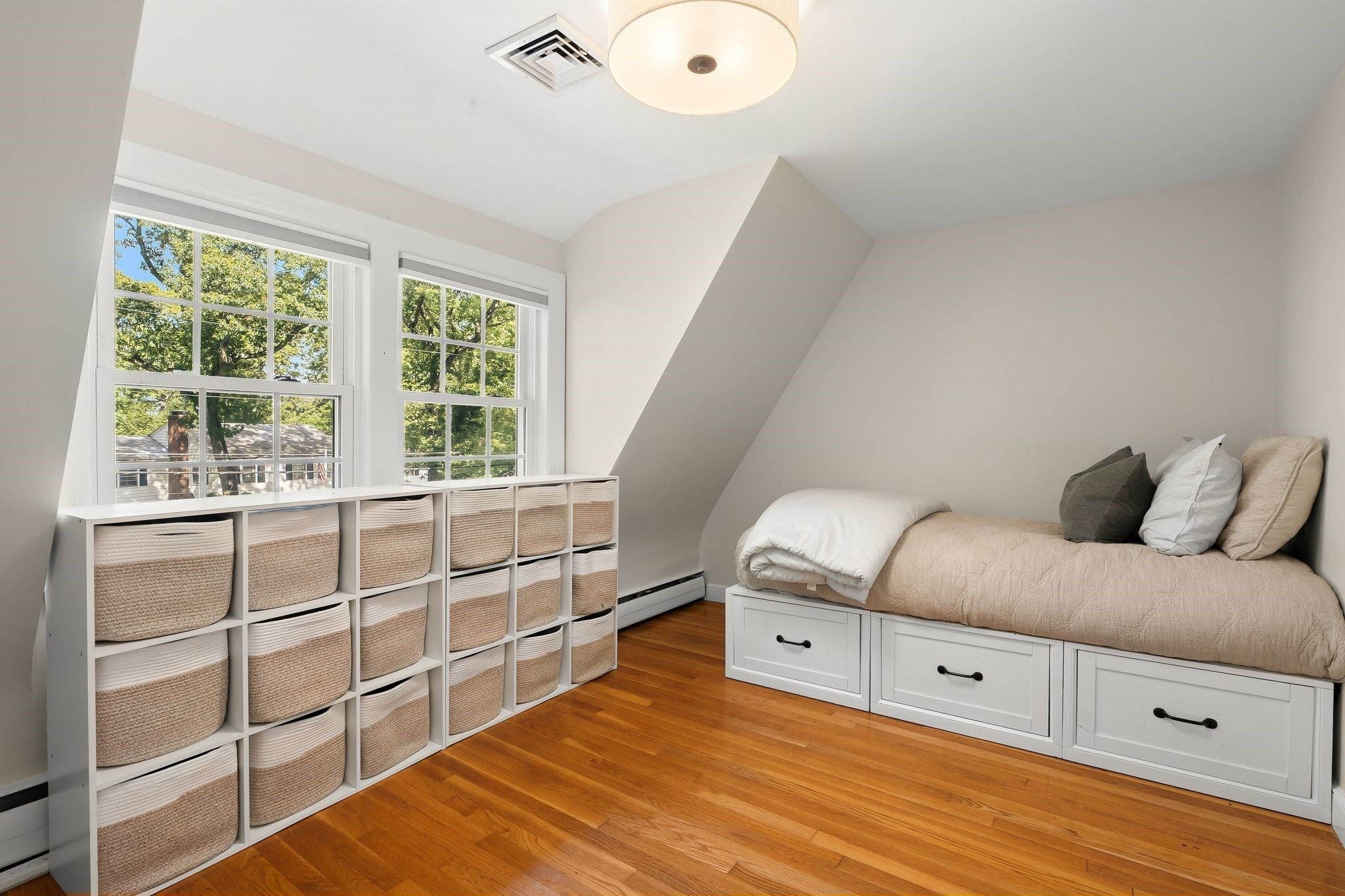26 Mayflower Road, Winchester, MA, 26 Mayflower Road, Winchester, MA Photo #23
