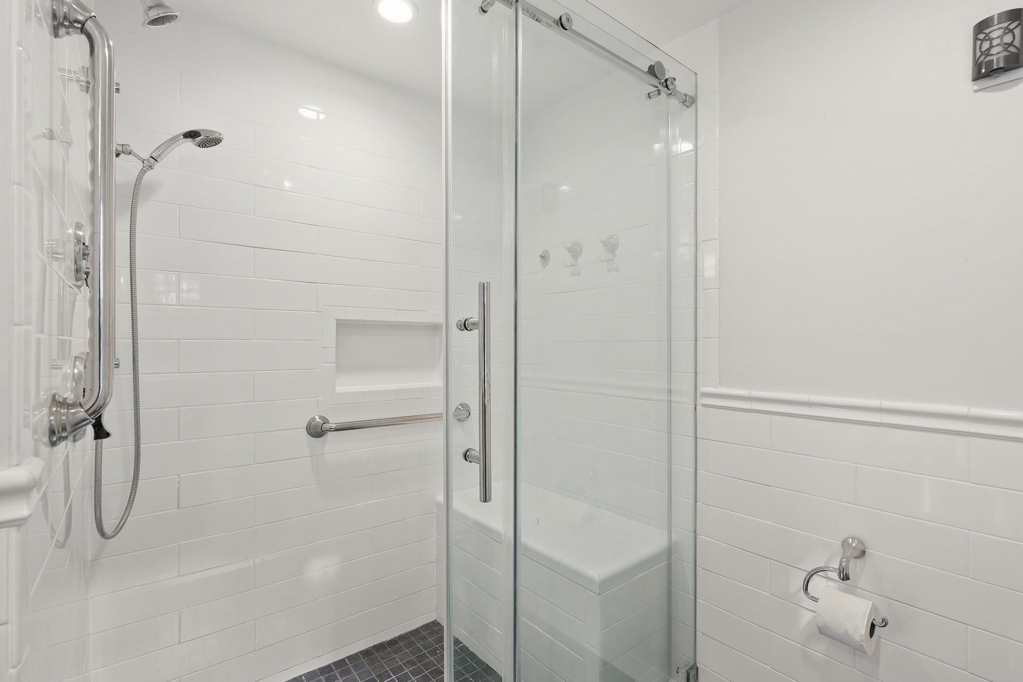 26 Mayflower Road, Winchester, MA, 26 Mayflower Road, Winchester, MA Photo #22