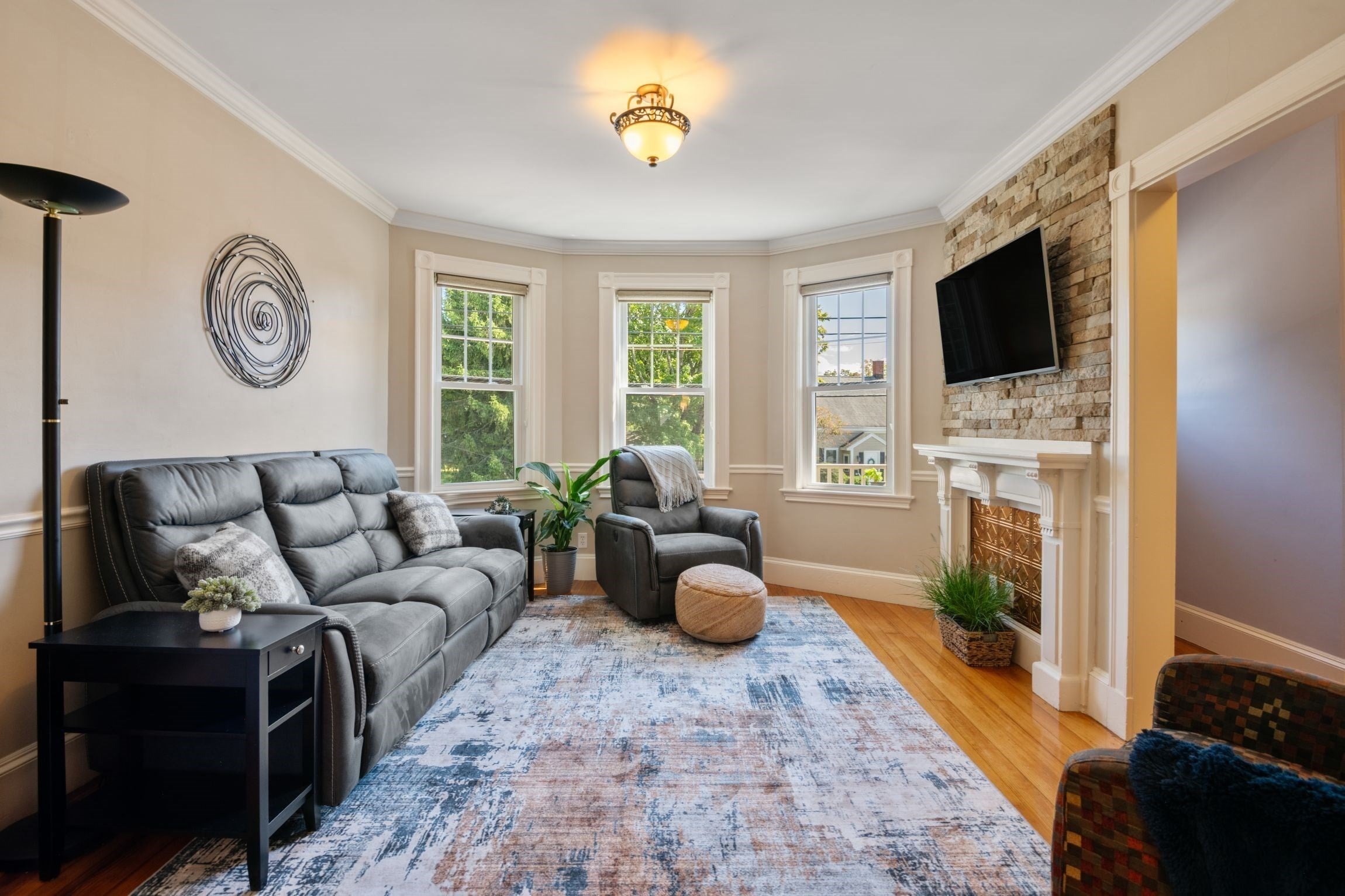 80 Pleasant St. 2