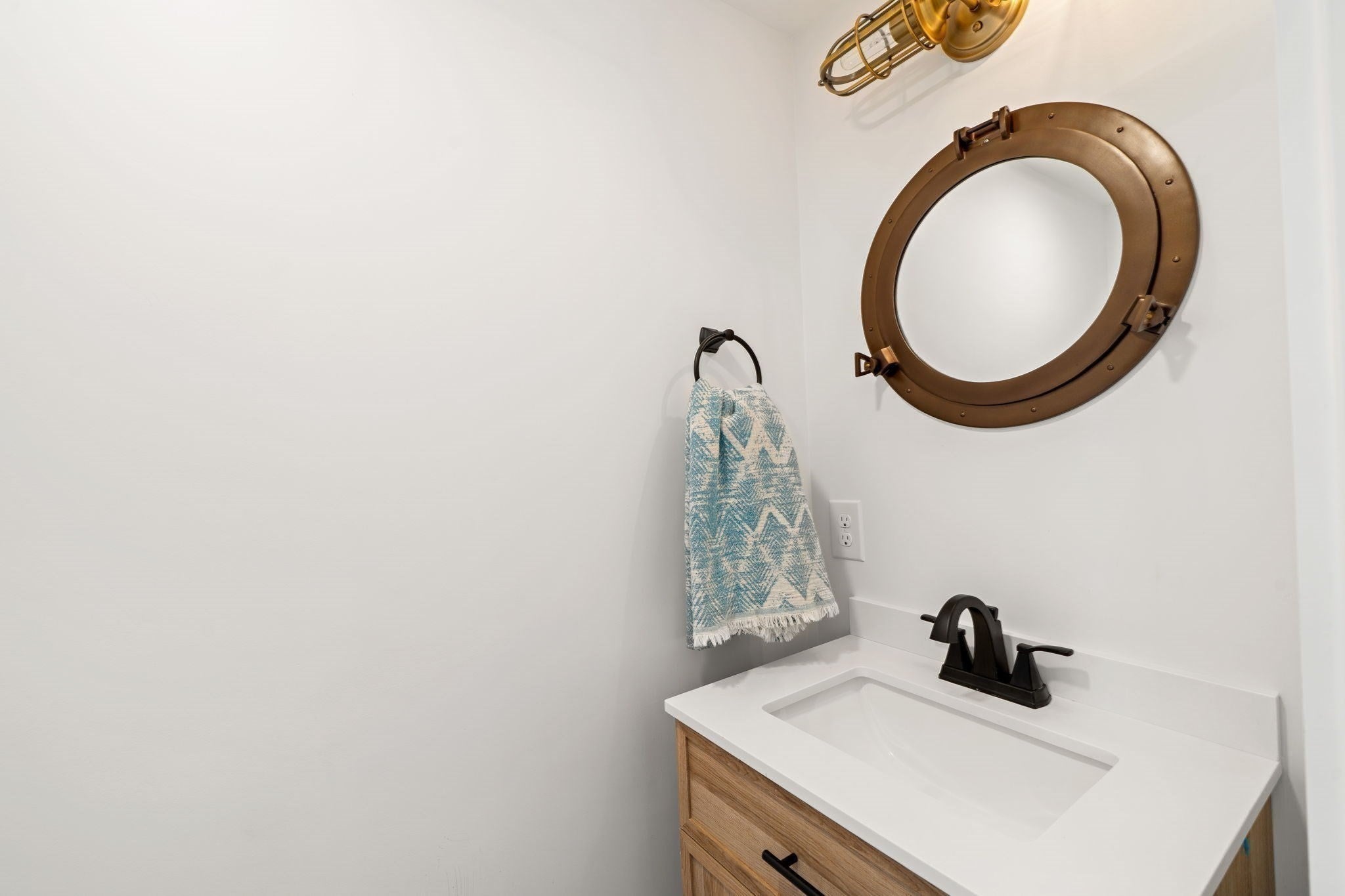121 Central Ave #B, Salisbury, MA Photo #24