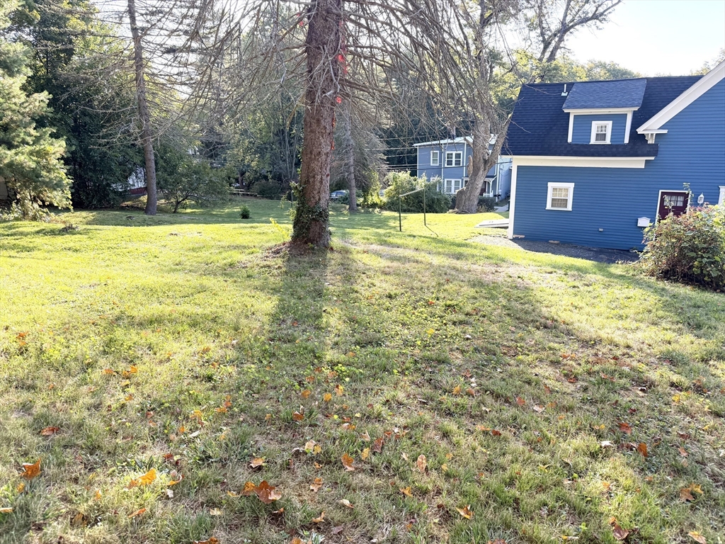 592 Westminster Hill Rd