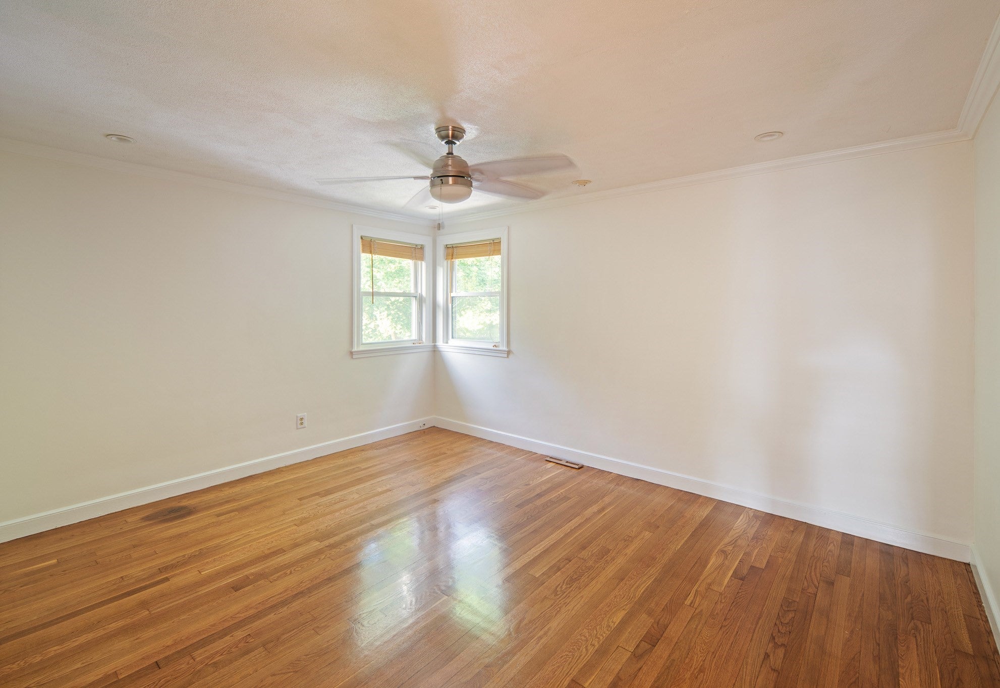 21 Turner Dr, Randolph, MA Photo #19
