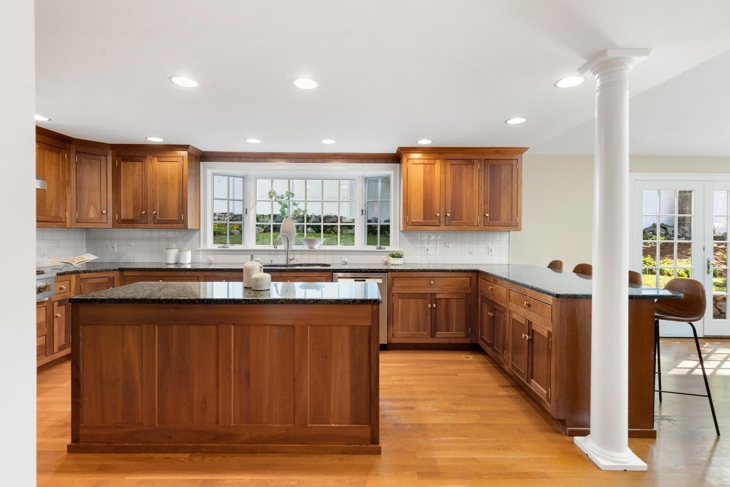 30 Allen Road, Winchester, MA, 30 Allen Road, Winchester, MA Photo #17