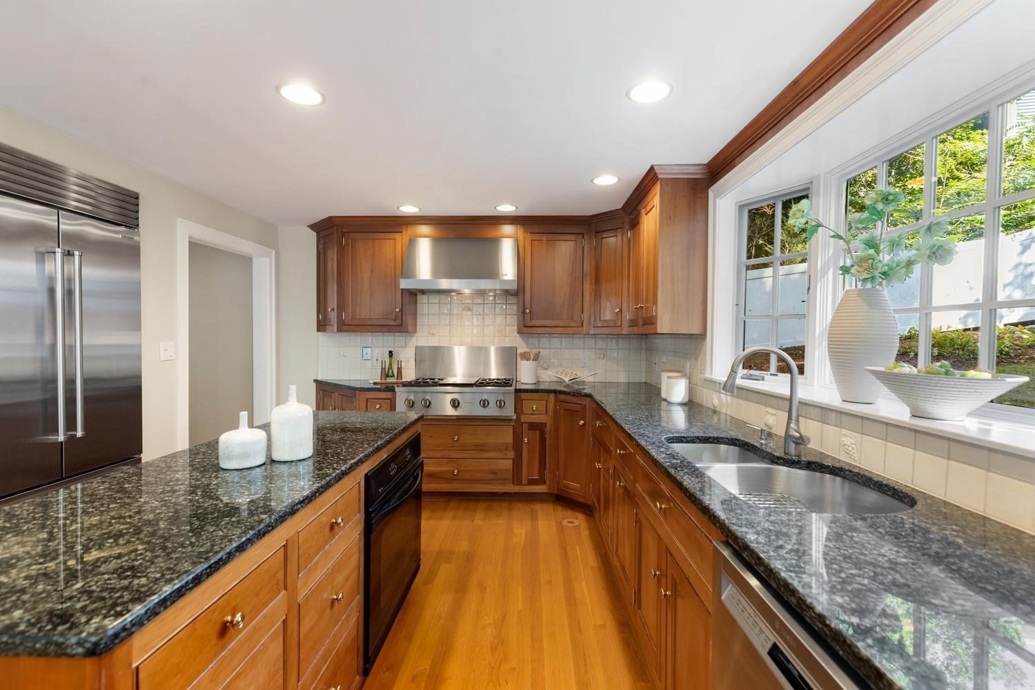 30 Allen Road, Winchester, MA, 30 Allen Road, Winchester, MA Photo #18