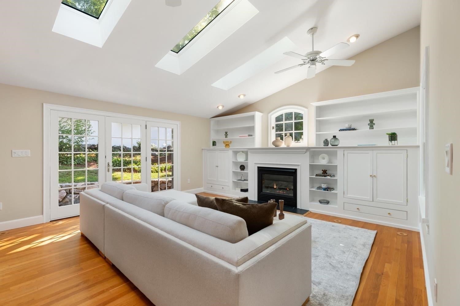30 Allen Road, Winchester, MA, 30 Allen Road, Winchester, MA Photo #12