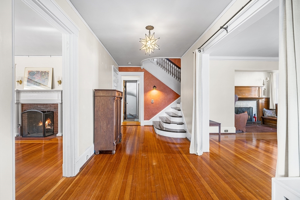 24 Central St