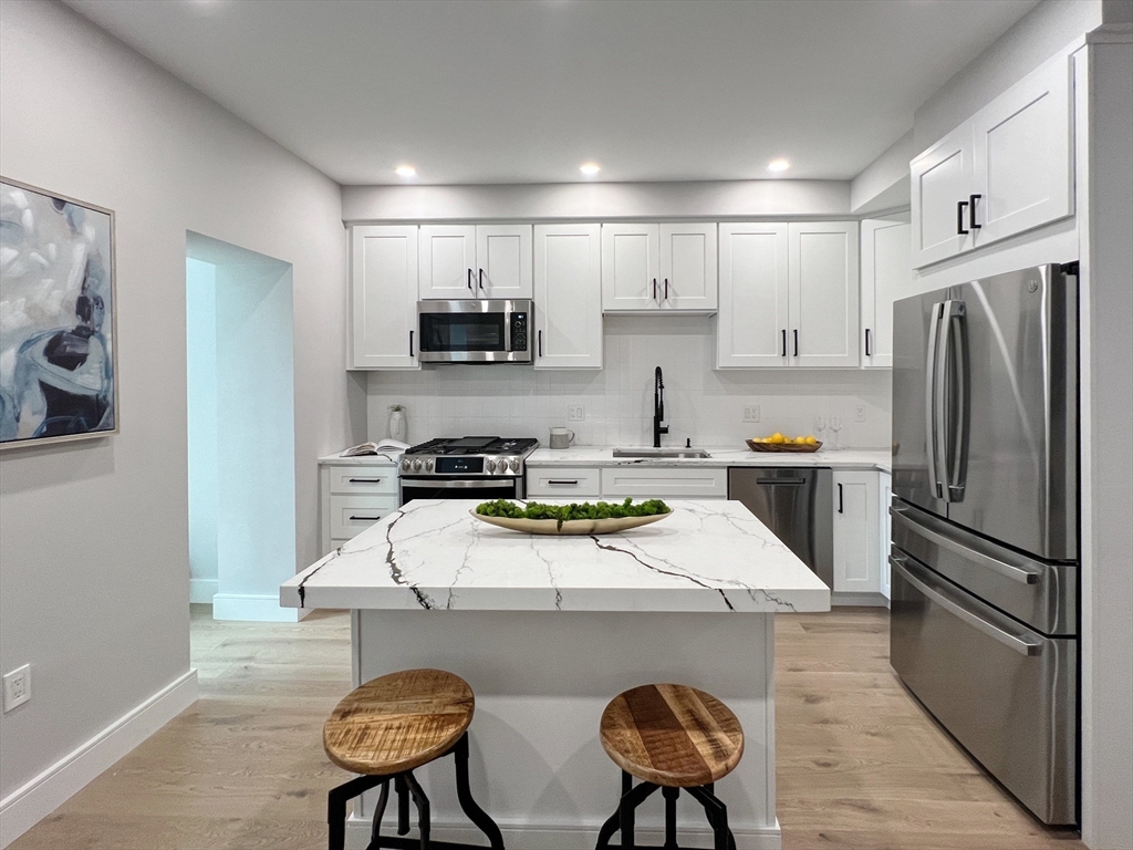 169 Maverick St #1, Boston, MA, 169 Maverick St #1, Boston, MA Photo #2