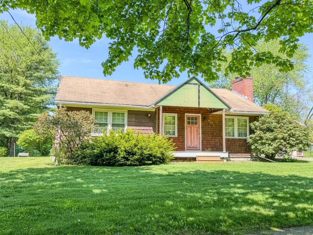 24 Washburn Ave