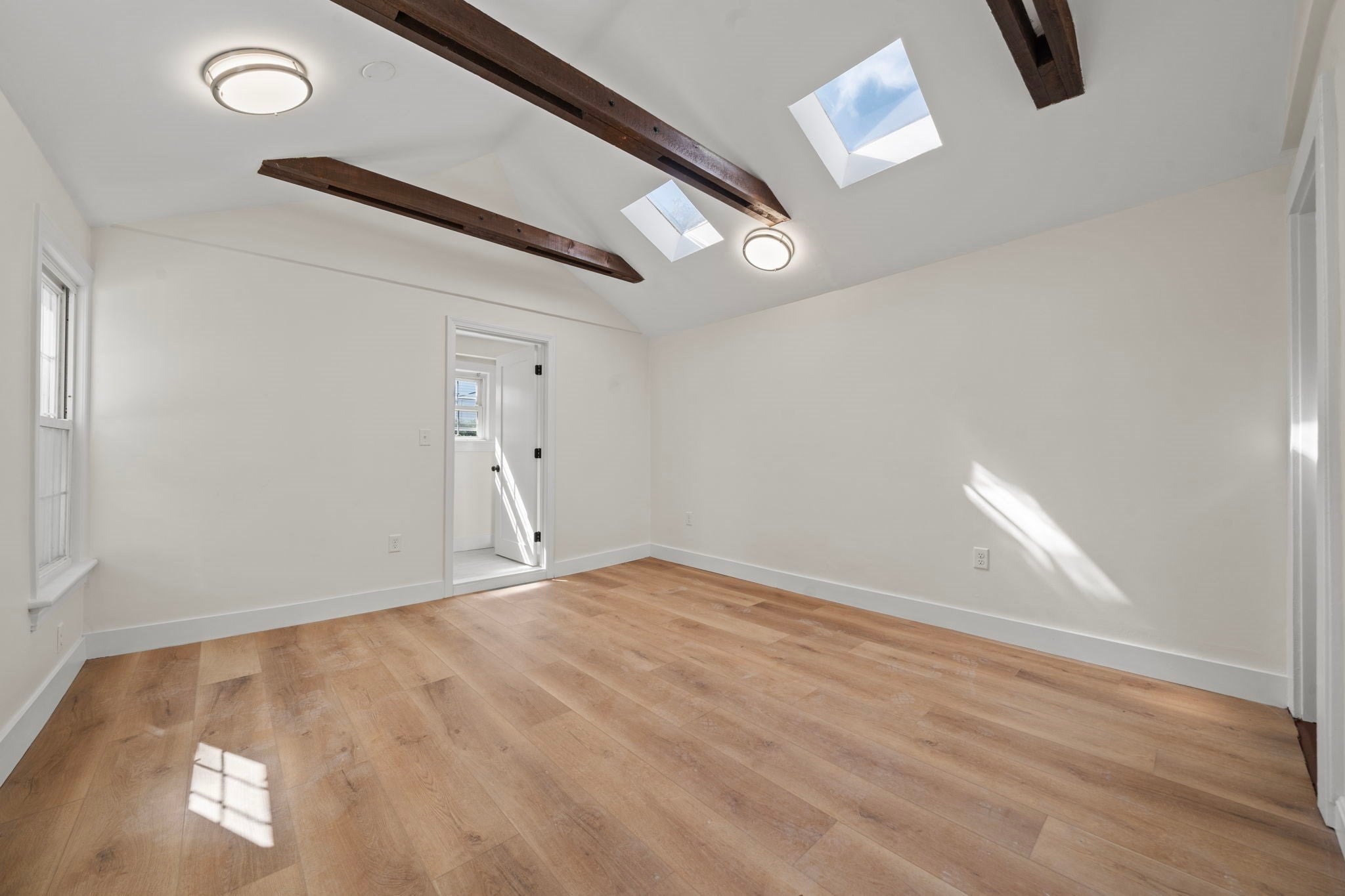 16 Lafayette Street #1, Wakefield, MA, 16 Lafayette Street #1, Wakefield, MA Photo #7