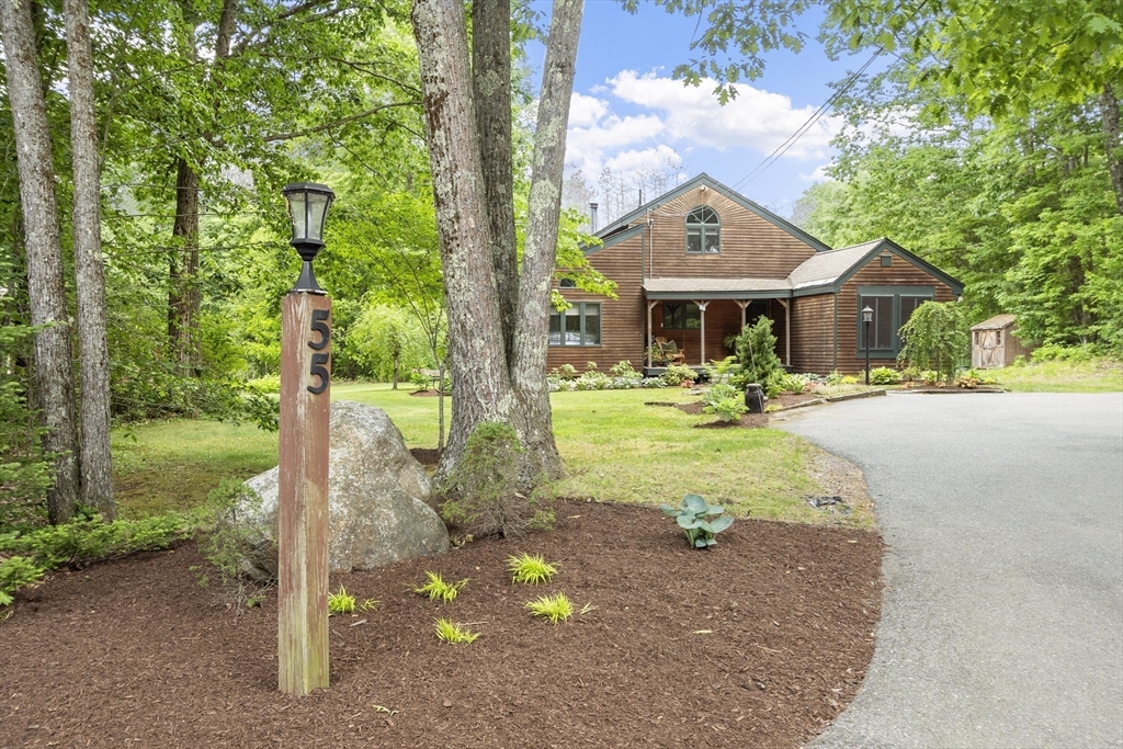 55 Lake Dr W