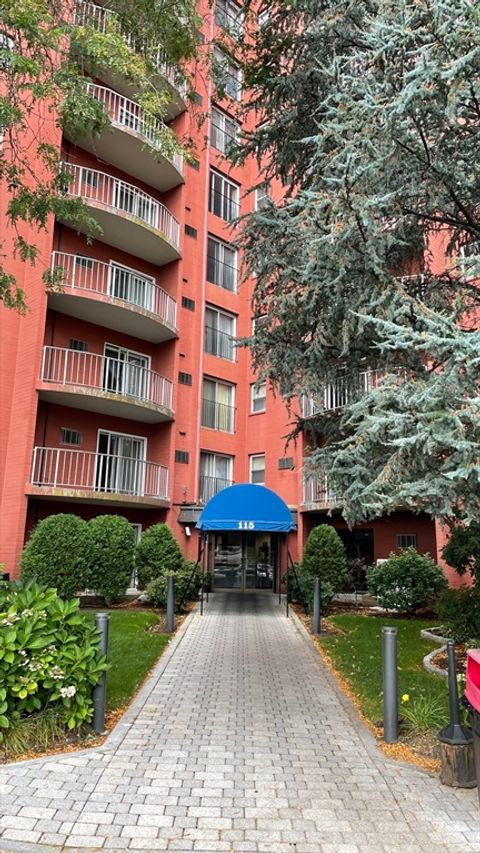 Photo of 115 W Squantum St #613, Quincy, MA 02171 (MLS # 73465128)