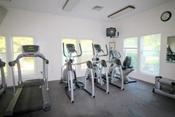1906 Hockley Dr #1906, Hingham, MA Photo #18