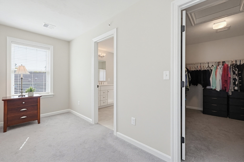 142 Bellwood Cir #142, Bellingham, MA Photo #23