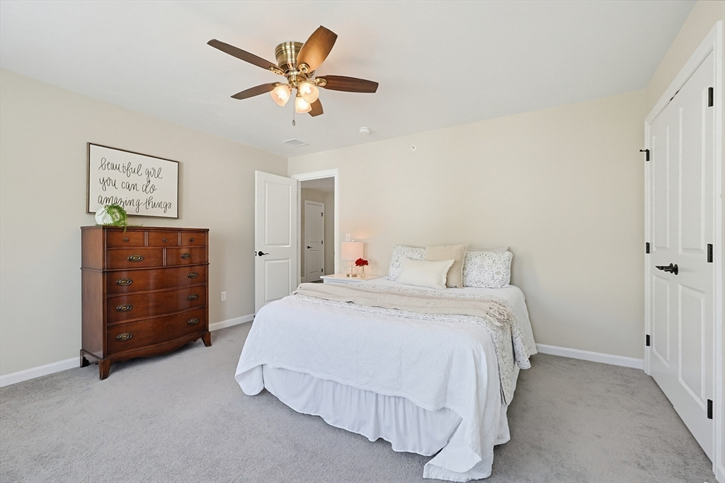 142 Bellwood Cir #142, Bellingham, MA Photo #28