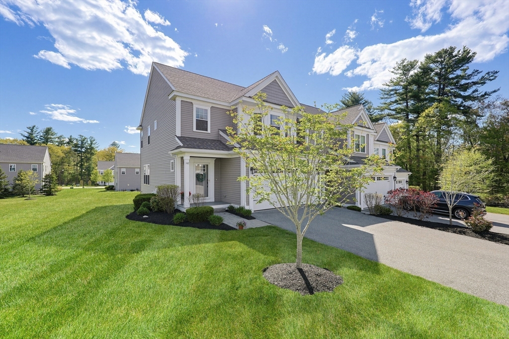 142 Bellwood Cir #142, Bellingham, MA Photo #1
