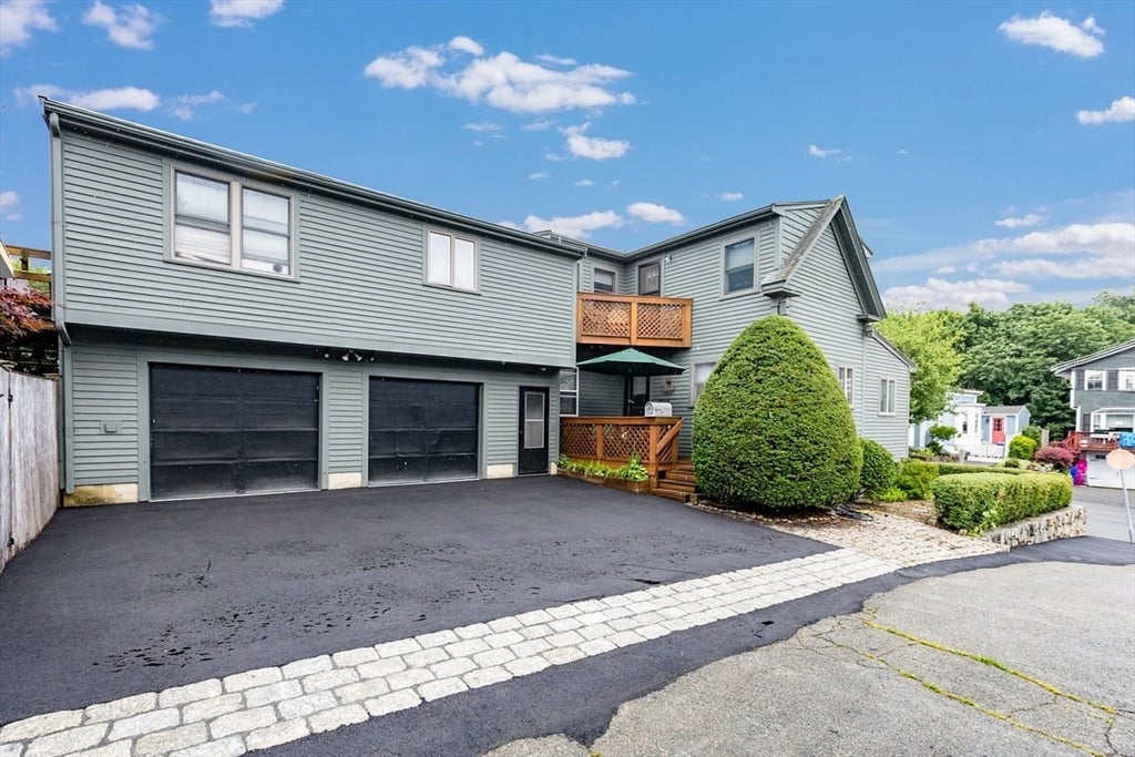 24 Pond Street 1