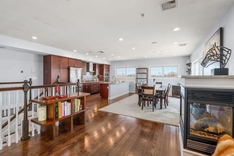 572 Freeport Street 302 Boston MA 02122