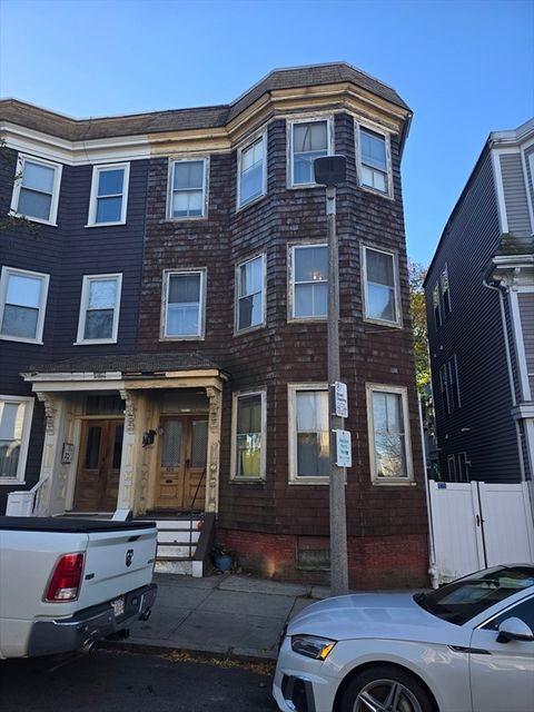 623 E 3rd St Boston MA 02127