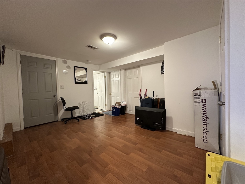 30 Linden 30