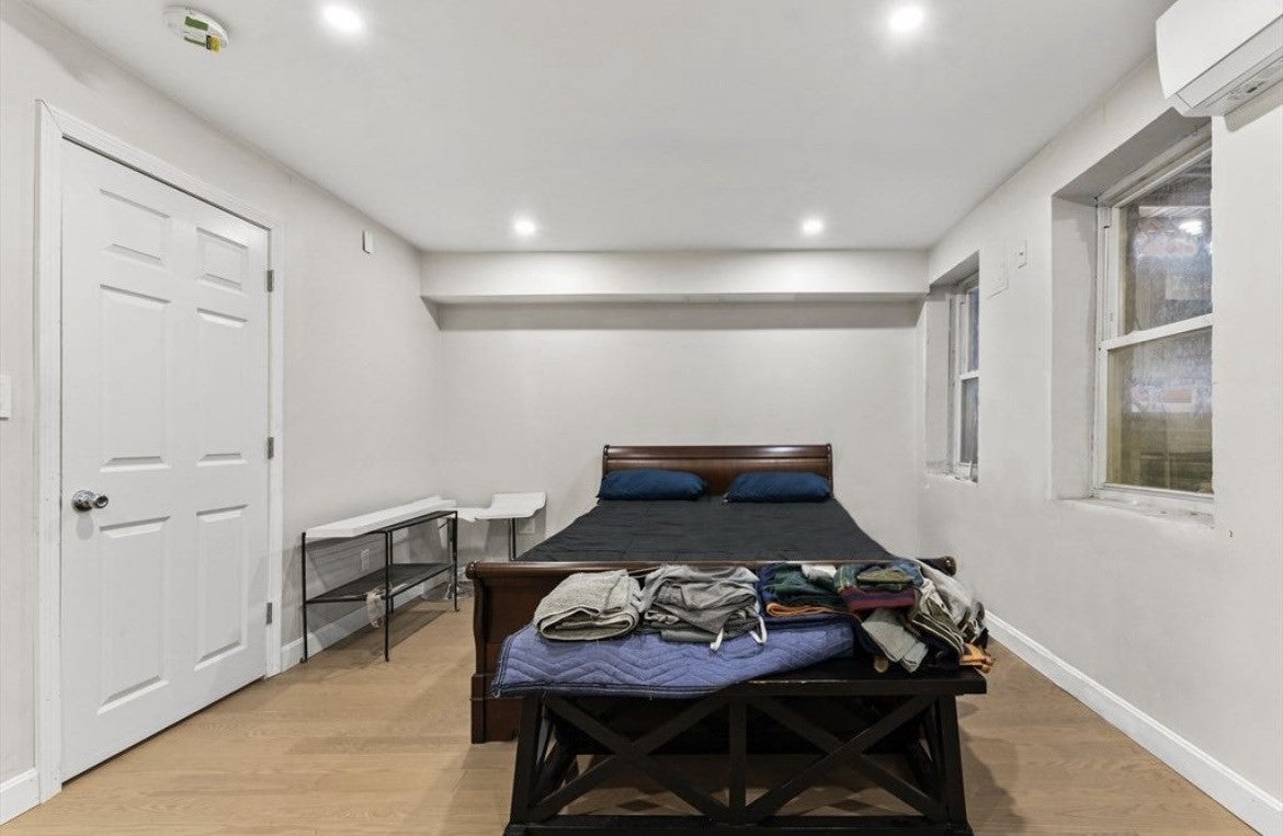 20 W Cottage St, Boston, MA Photo #26