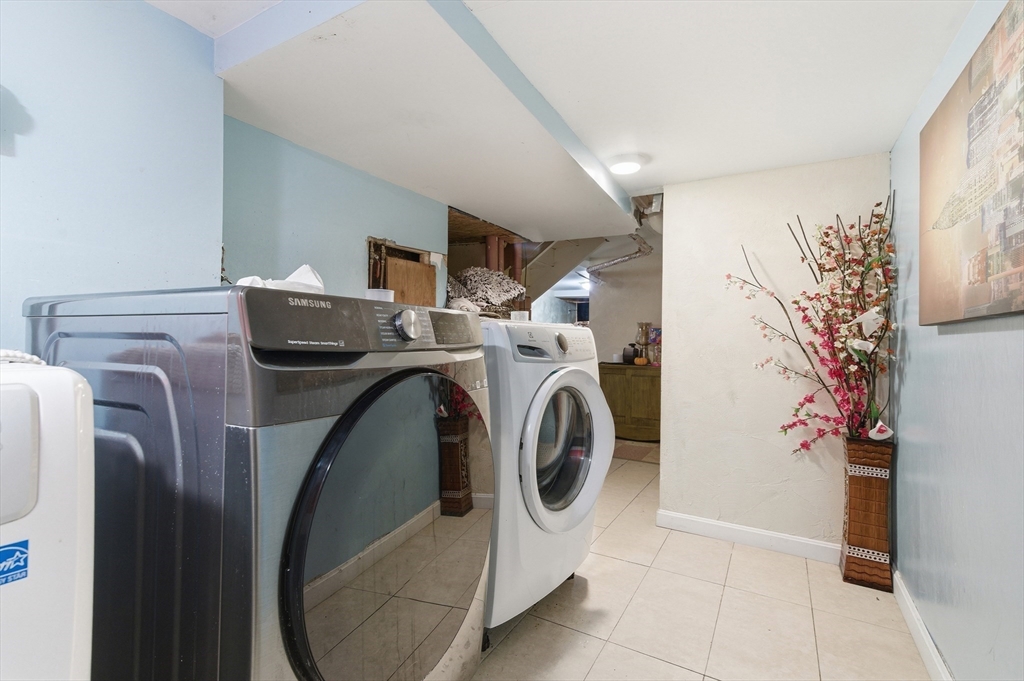 122 Perry St, Central Falls, RI, 122 Perry St, Central Falls, RI Photo #19