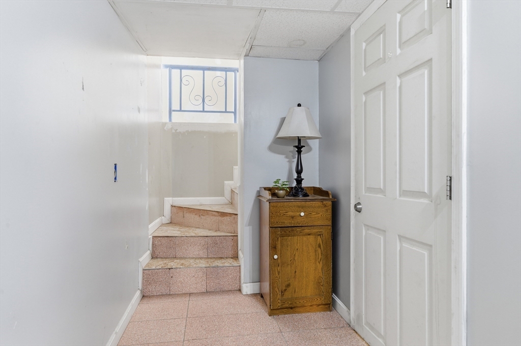 122 Perry St, Central Falls, RI, 122 Perry St, Central Falls, RI Photo #16