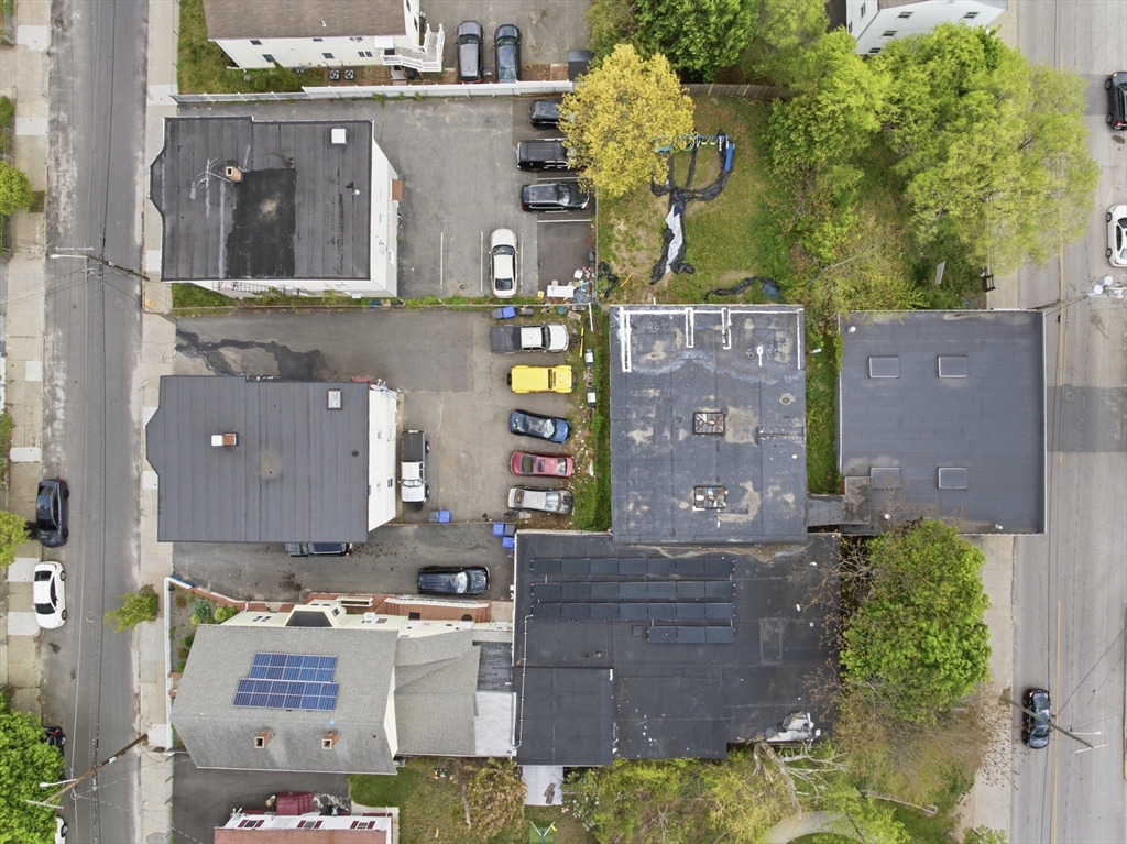 122 Perry St, Central Falls, RI, 122 Perry St, Central Falls, RI Photo #37