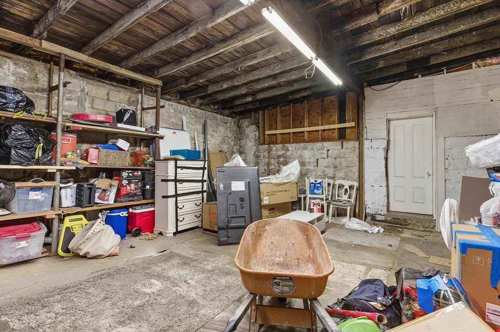 122 Perry St, Central Falls, RI, 122 Perry St, Central Falls, RI Photo #32