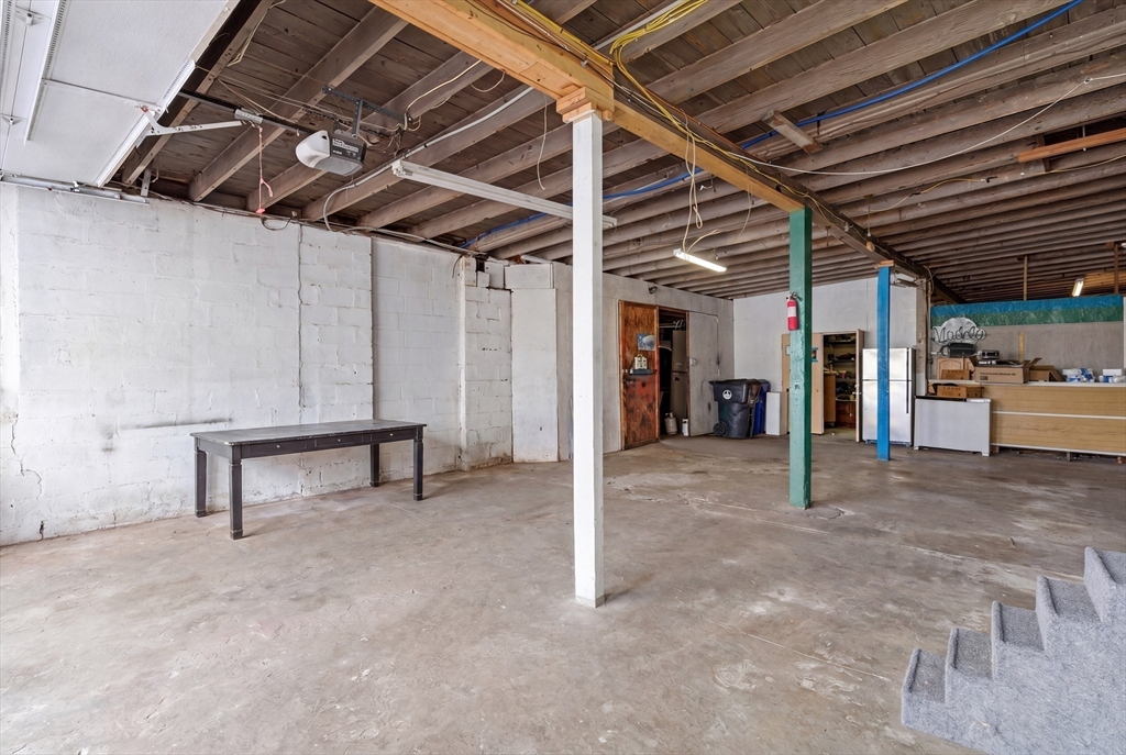 122 Perry St, Central Falls, RI, 122 Perry St, Central Falls, RI Photo #28