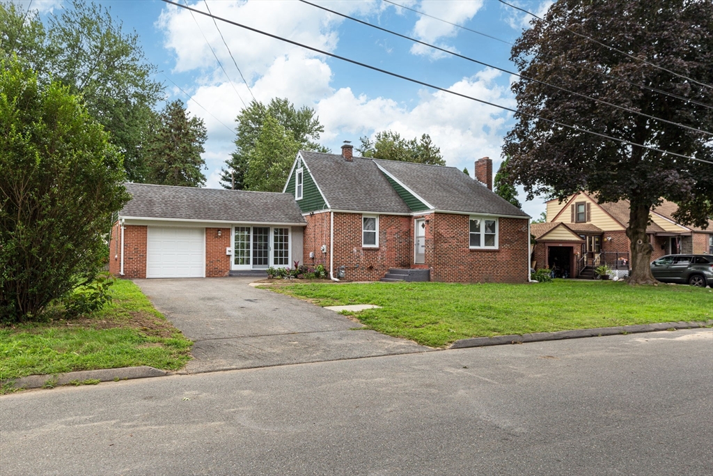 View Chicopee, MA 01020 house