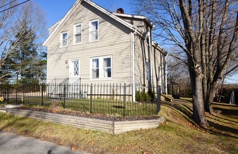 Photo of 25 Hillside Ave, Middleboro, MA 02346 (MLS # 73461436)