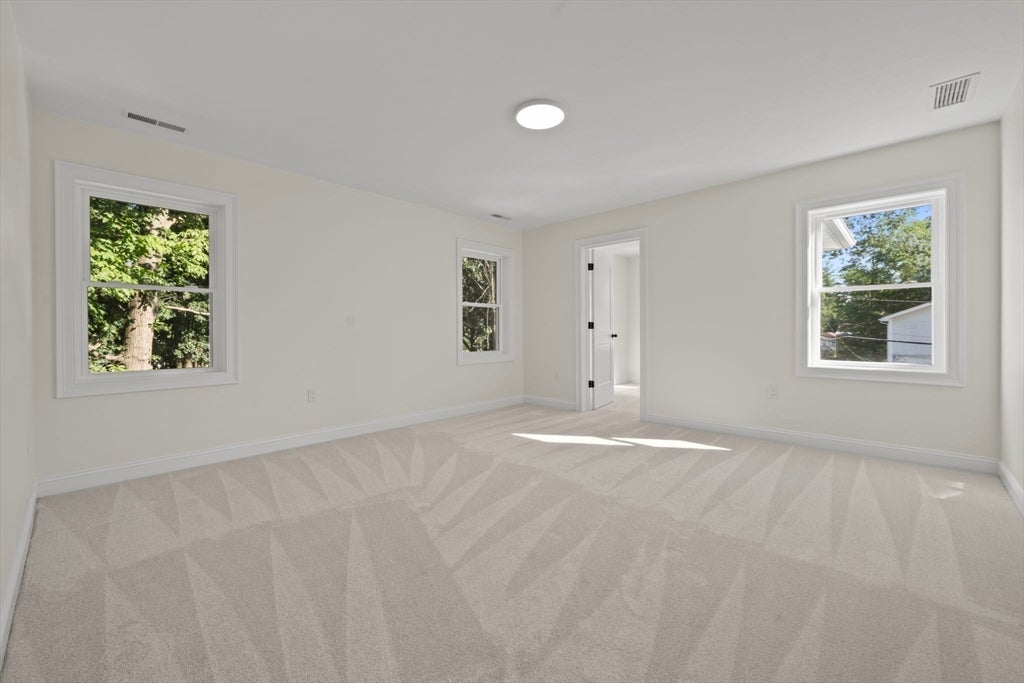 9 Sudbury AVE, Wilmington, MA, 9 Sudbury AVE, Wilmington, MA Photo #32