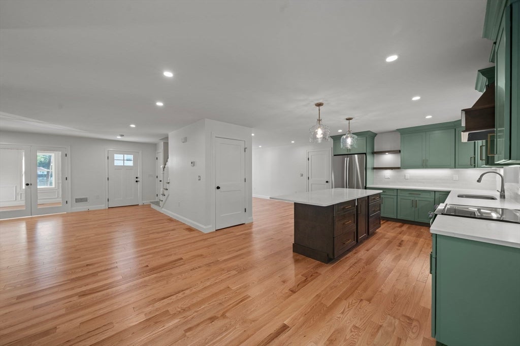 9 Sudbury AVE, Wilmington, MA, 9 Sudbury AVE, Wilmington, MA Photo #12