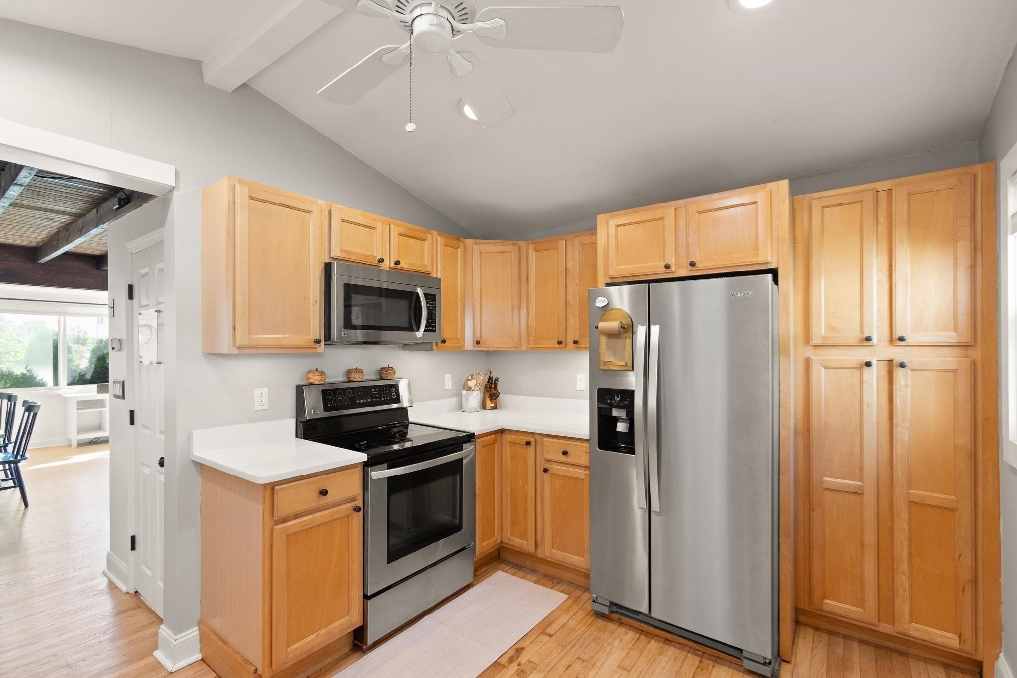 11 Marsh Ave, Beverly, MA Photo #16